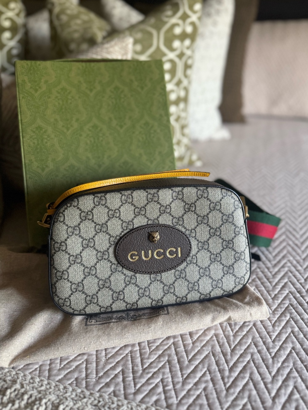 Gucci Neo Vintage Camera Messenger Bag GG Coated Canvas Bag